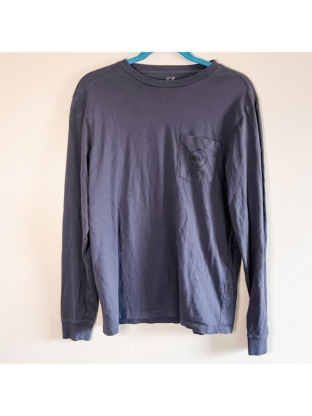 Vineyard Vines Long Sleeve Dark Blue & Black Wash VV-98 Design Small Unisex Tee